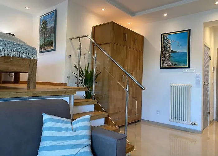 Olivenblatt 4 * باردولينو