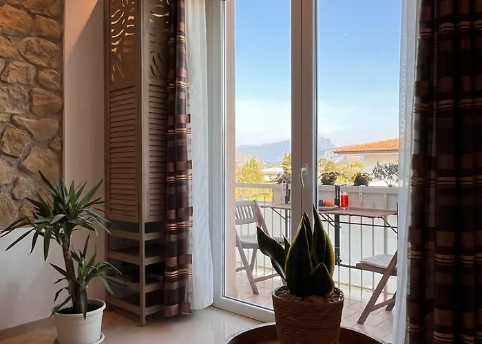 Olivenblatt 4 باردولينو